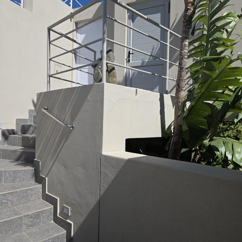 3 Bedroom Property for Sale in Green Point Western Cape